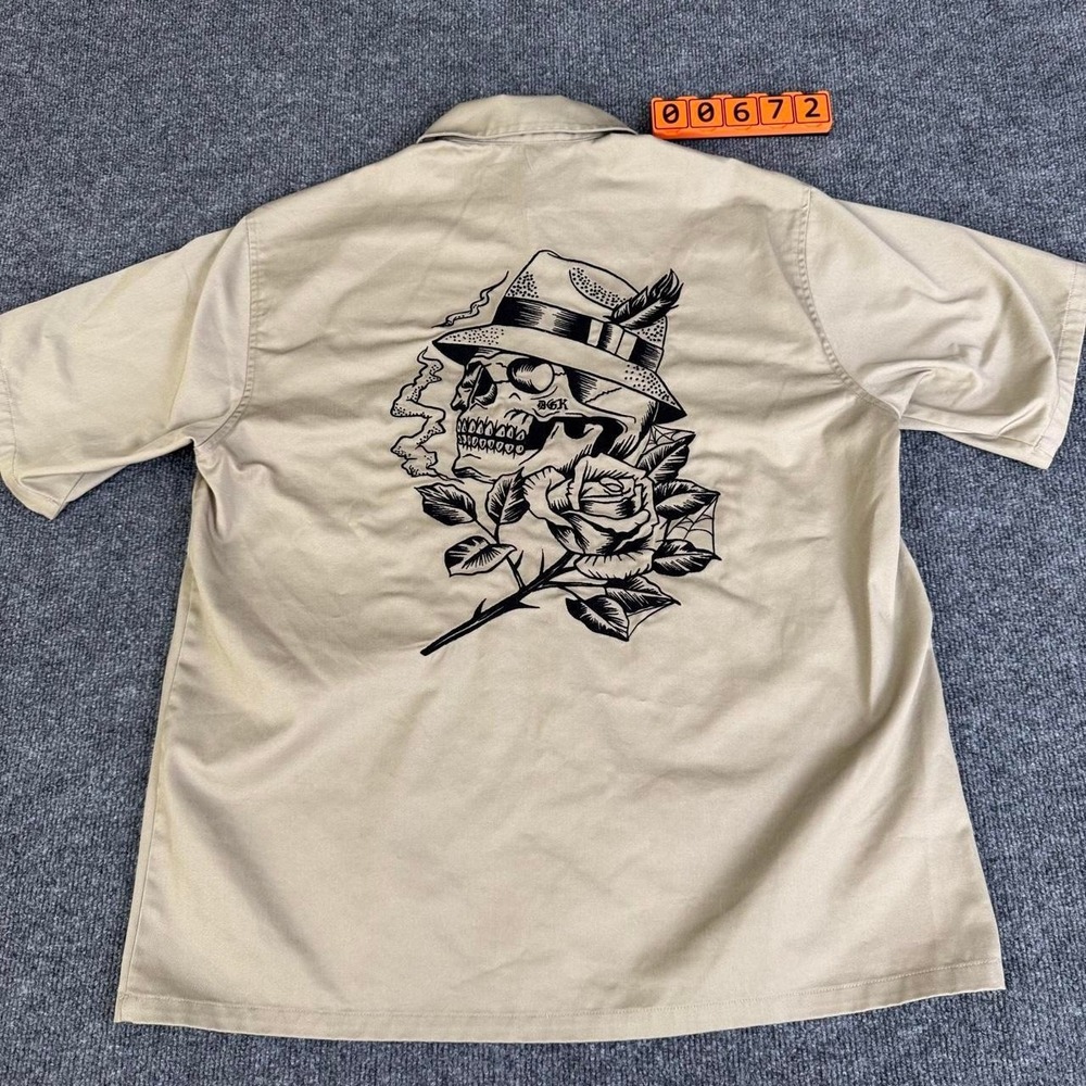 DGK Skull and Rose with fedora  Quarter Zip Shirt size small.